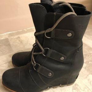 Sorel Joan of Arctic Wedge size 9
